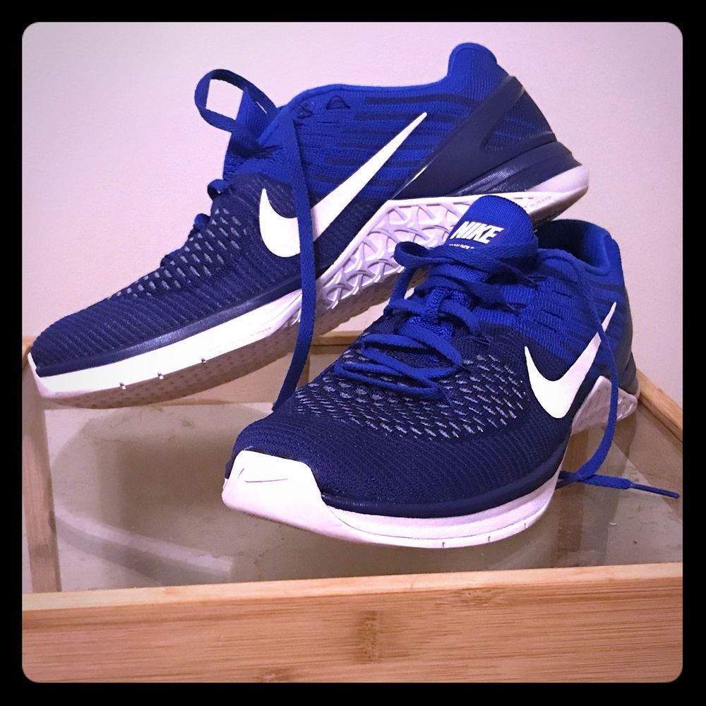 Nike Metcon DSX Flyknit size 8.5